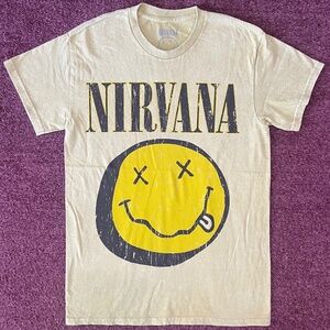 NIRVANA FACE VINTAGE WASH GRAPHIC T SHIRT SIZE S